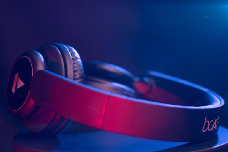 audio-7276511_1280