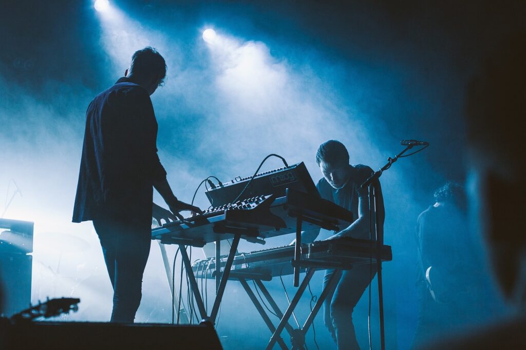 concert-2561646_1280