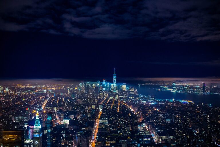skyline-1869214_1280